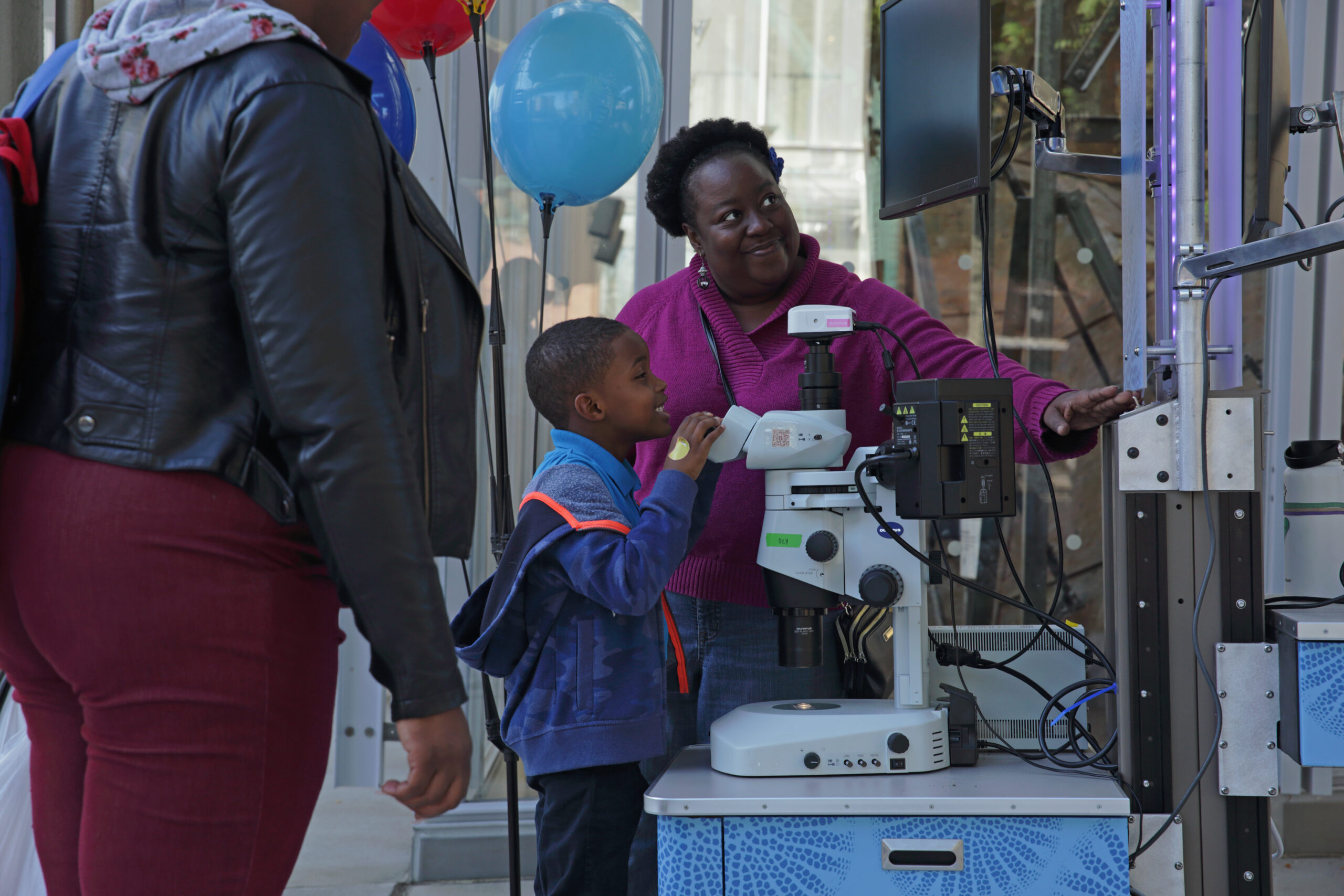 Pop-Up Lab at Rise Light & Power's Holiday Toy Giveaway